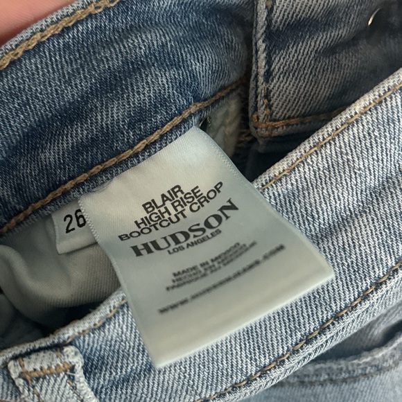 Hudson Blair High Rise Bootcut Crop Jean - Picture 5 of 5